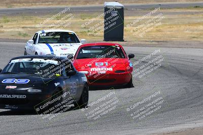 media/Jun-02-2024-CalClub SCCA (Sun) [[05fc656a50]]/Group 2/Race/